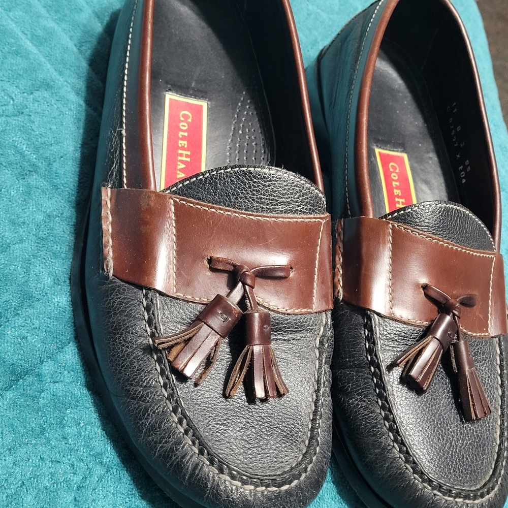 Cole Haan Men's Loafers - Tassel - Black & Brown - Size 11 Used - Picture 4 of 11